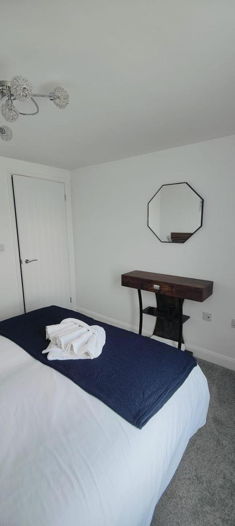 Cosy 2-Bed Apartment In Nettleham ลินคอล์น ภายนอก รูปภาพ