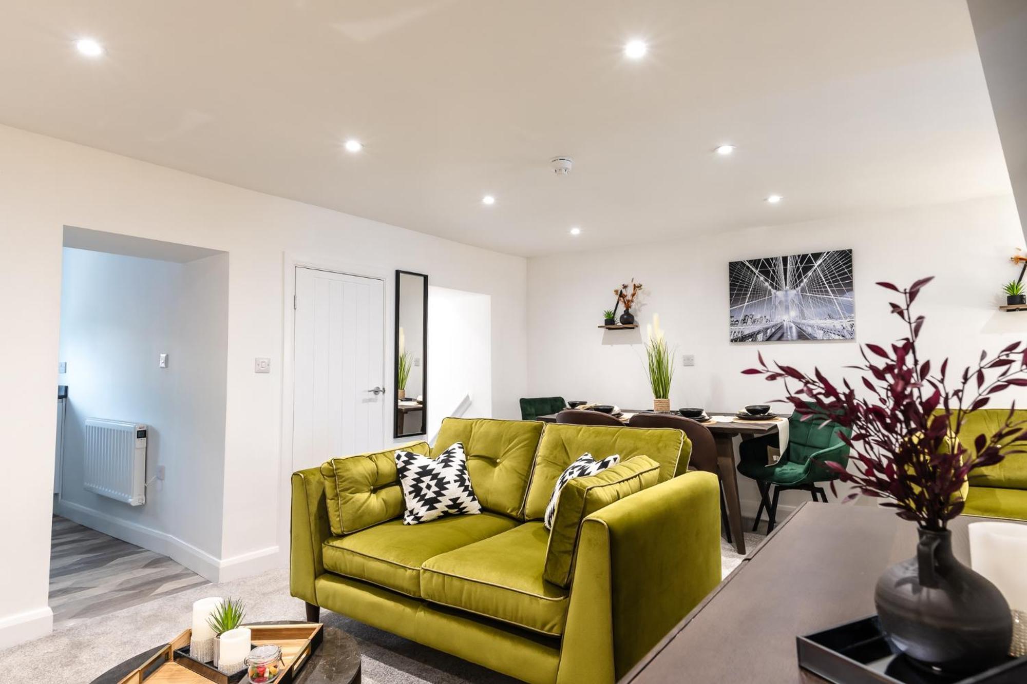 Cosy 2-Bed Apartment In Nettleham ลินคอล์น ภายนอก รูปภาพ