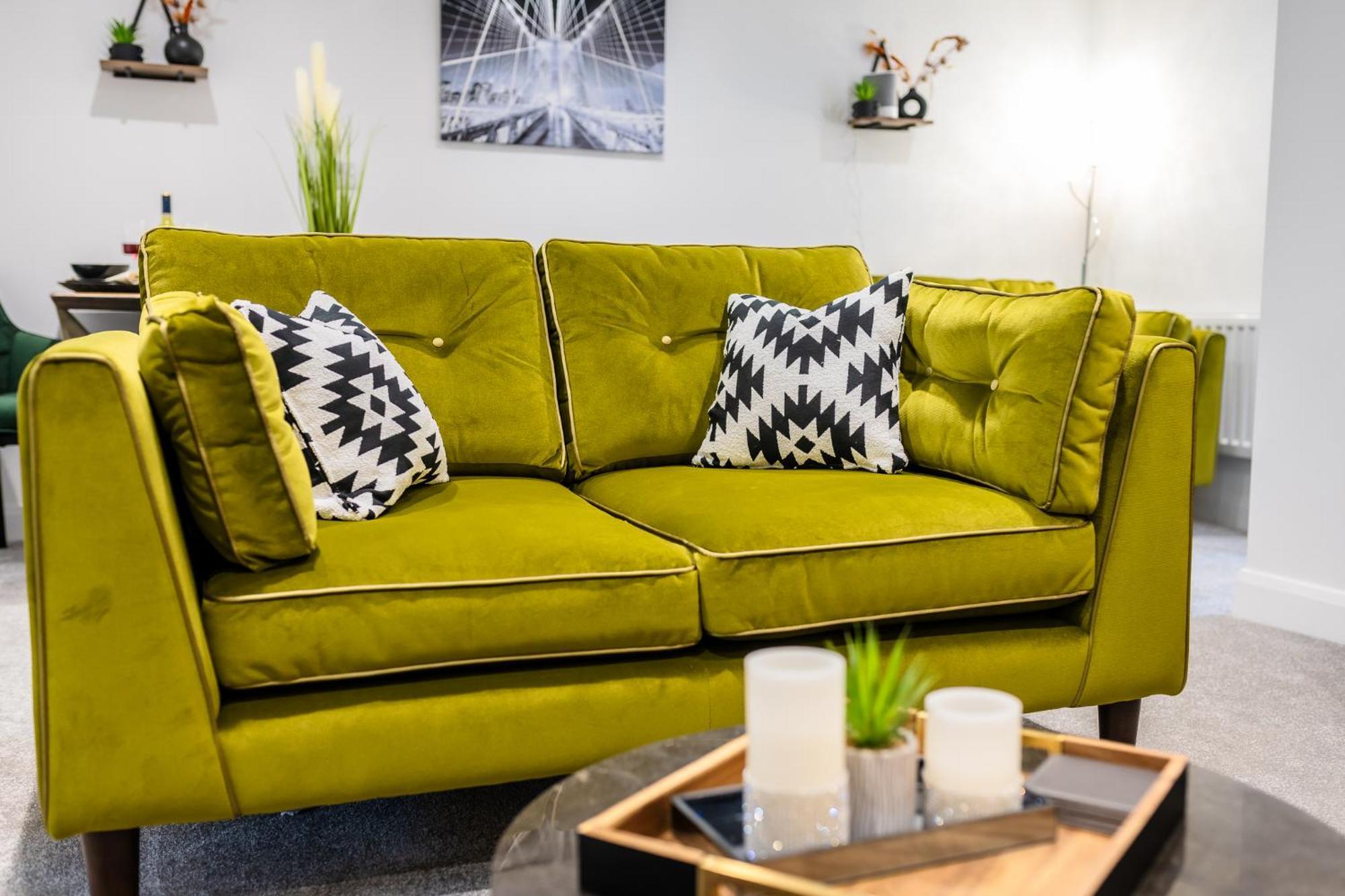 Cosy 2-Bed Apartment In Nettleham ลินคอล์น ภายนอก รูปภาพ